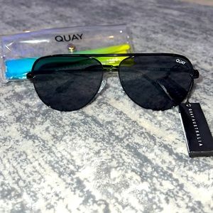 quay sunglasses!